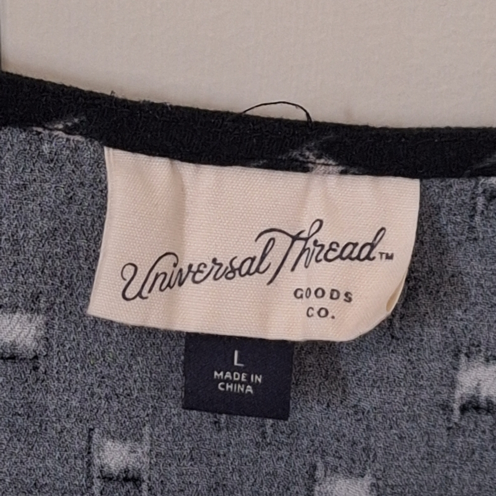 Universal Thread Goods Co., pull-on, cropped top - image 4